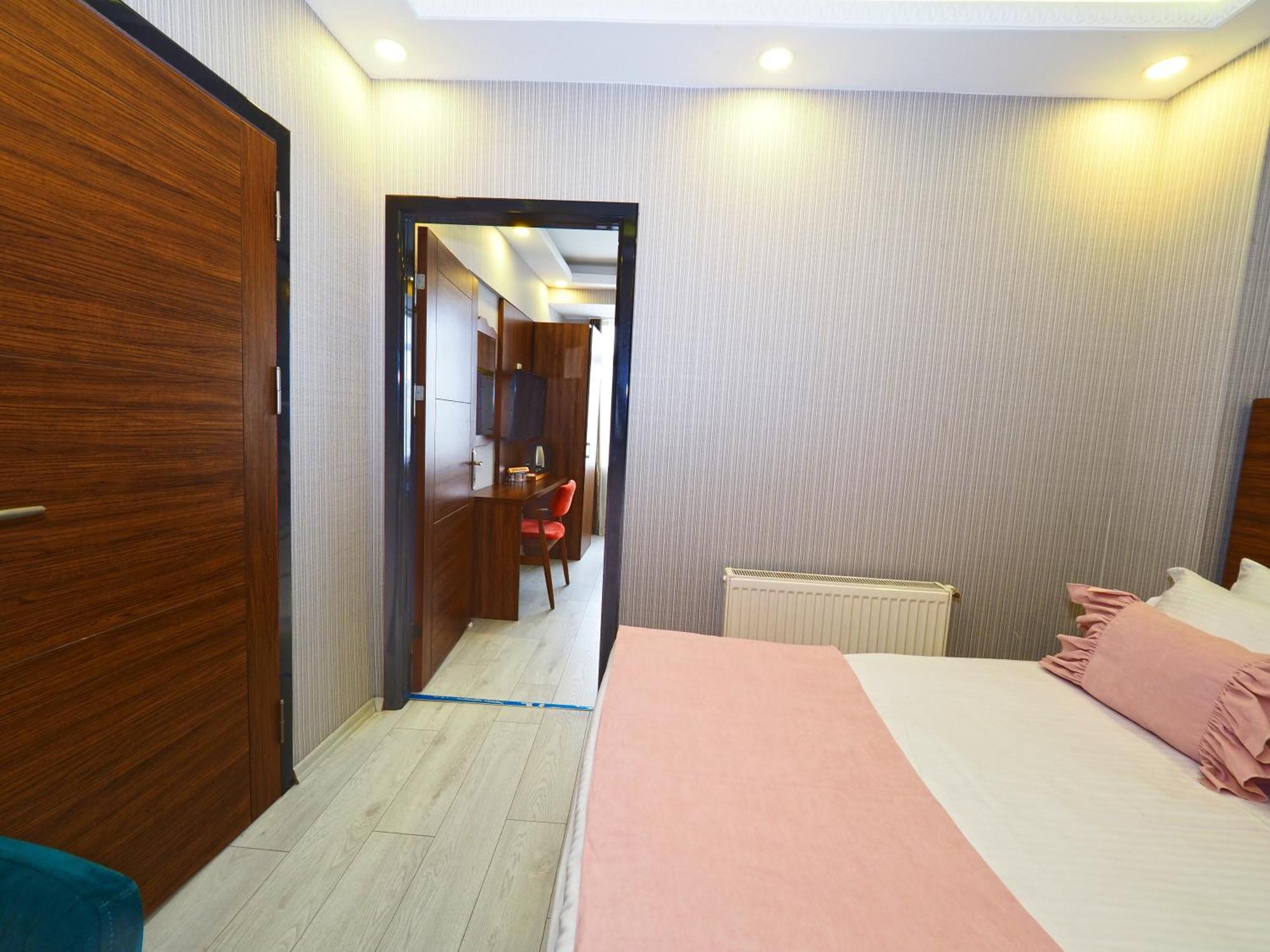 Nobel 2 Hotel 3*
